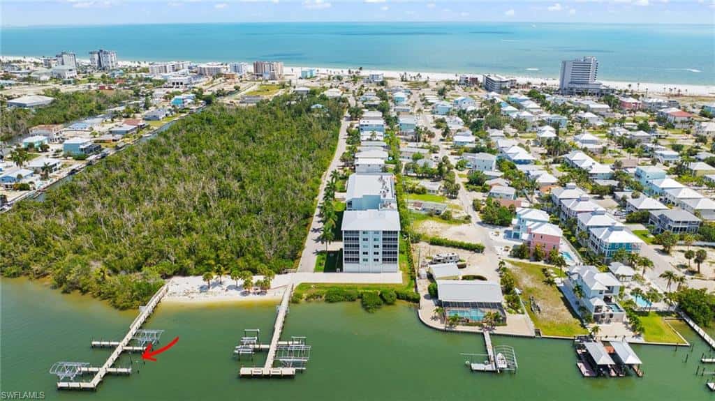 345 Mango St #605, Fort Myers Beach, photo 4