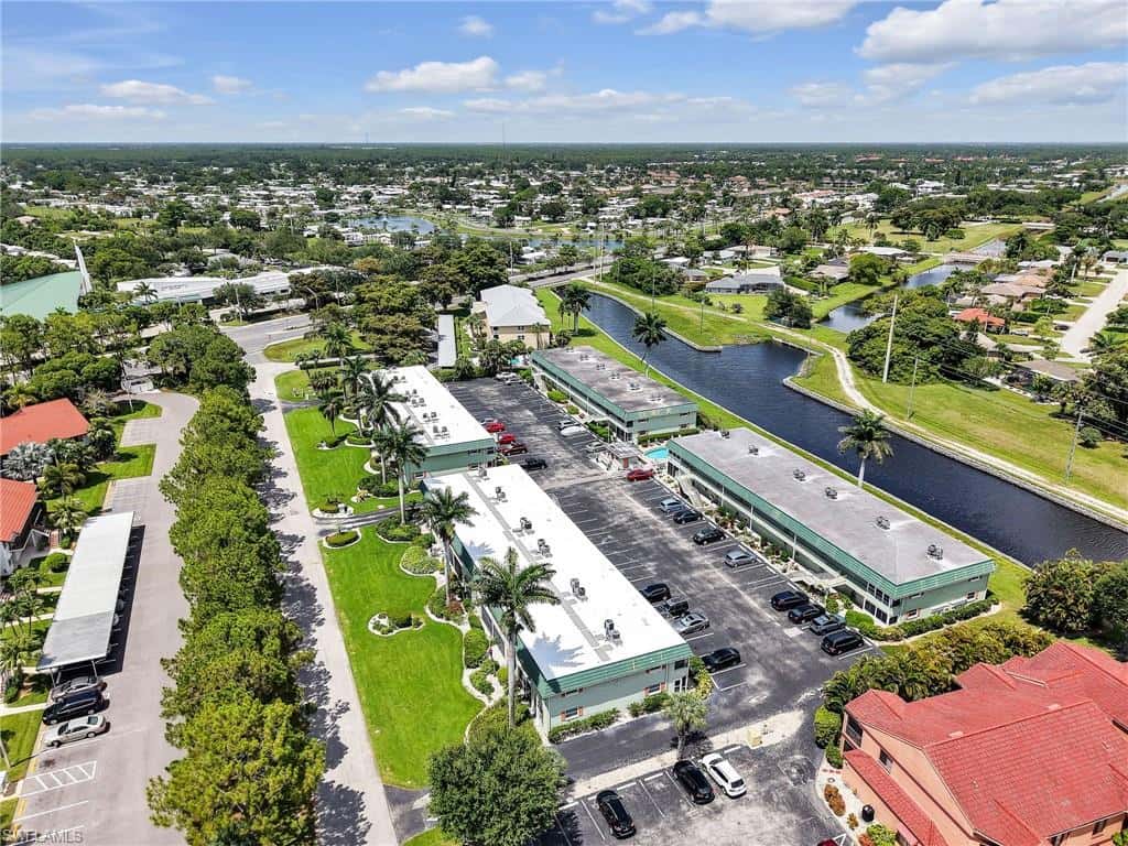 300 Valley Stream Dr #8a, Naples, photo 12
