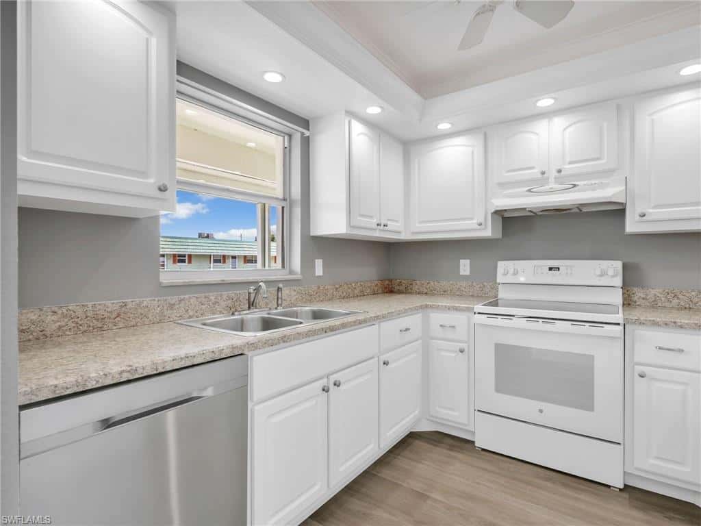 300 Valley Stream Dr #8a, Naples, photo 18