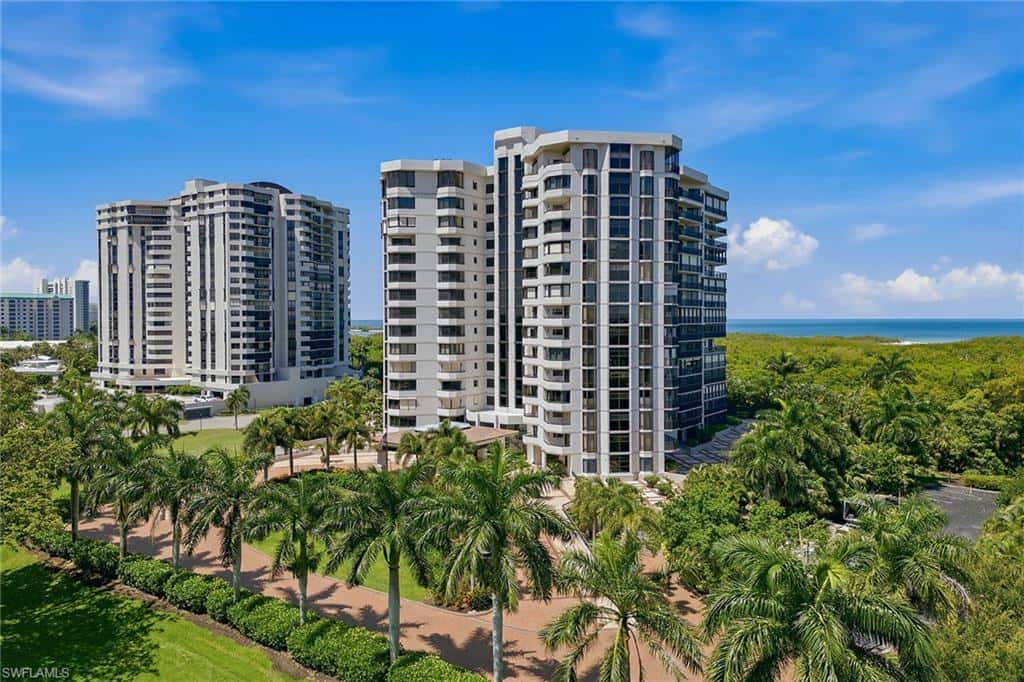 6075 Pelican Bay Blvd #phc, Naples, photo 17