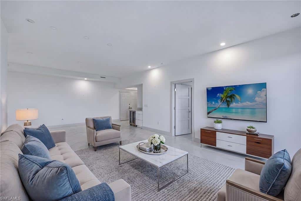 6075 Pelican Bay Blvd #phc, Naples, photo 5