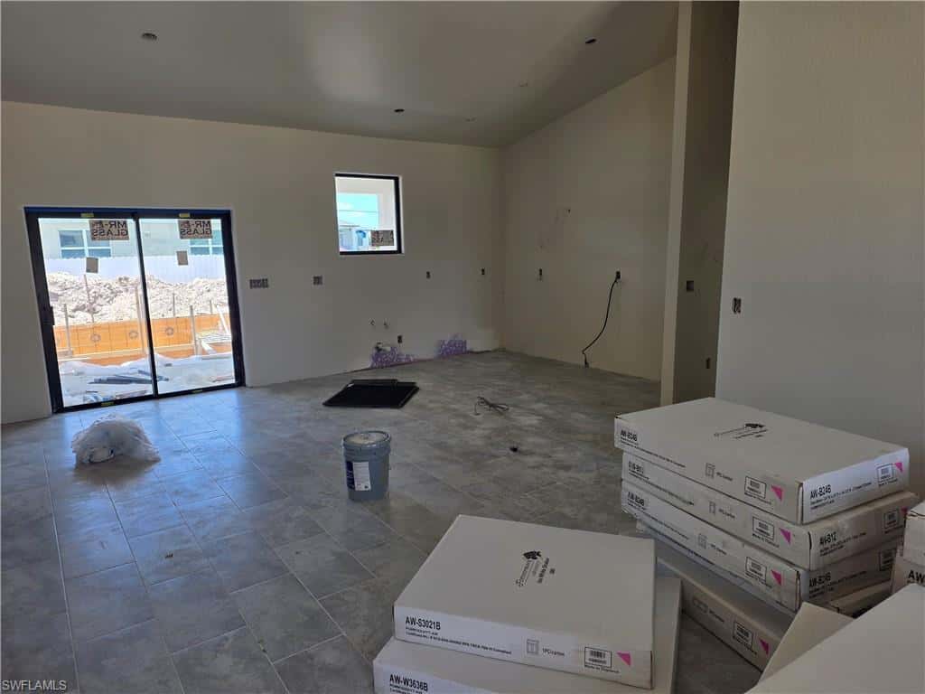 2615 26th Ter, Cape Coral, photo 5