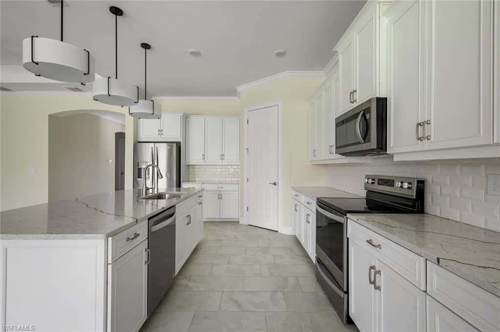 28113 Captiva Shell Loop, Bonita Springs, photo 8