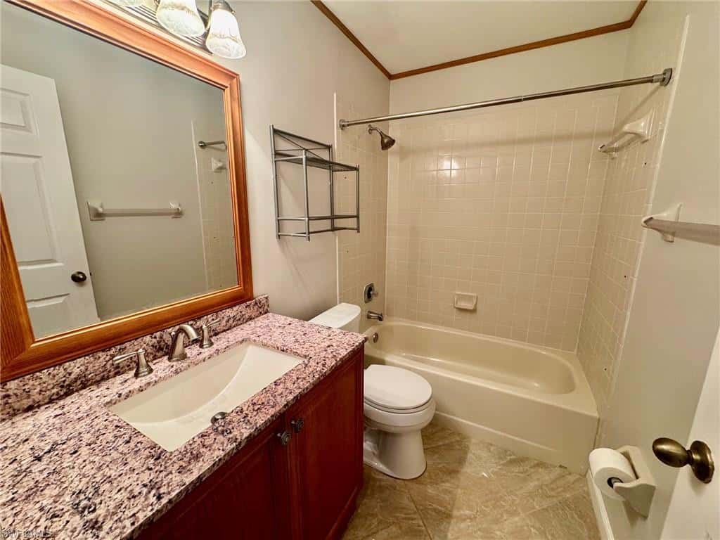 4524 Andover Way #i-204, Naples, photo 10