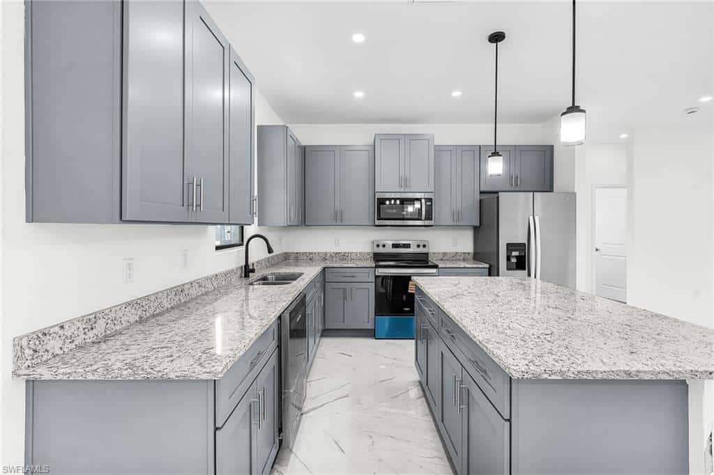 614 9th St, Cape Coral, photo 6