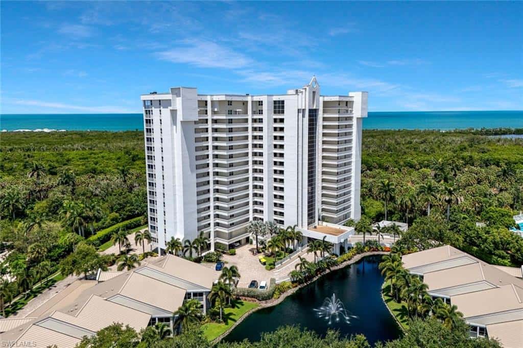 6361 Pelican Bay Blvd #503, Naples, photo 33
