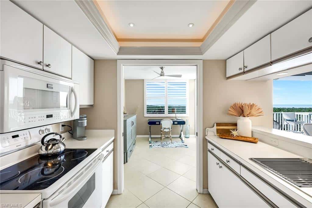 6361 Pelican Bay Blvd #503, Naples, photo 15