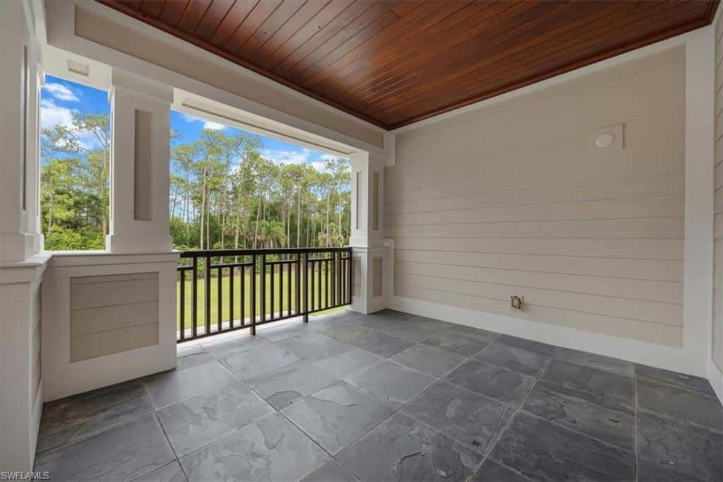 2263 Coach House Ln, Naples, photo 39
