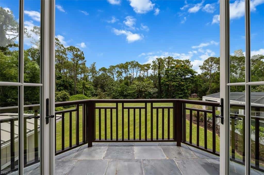 2263 Coach House Ln, Naples, photo 34