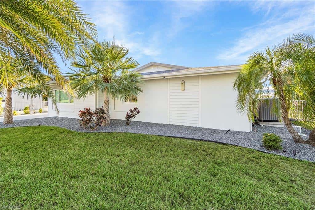 2823 8th Ave, St. James City, photo 5