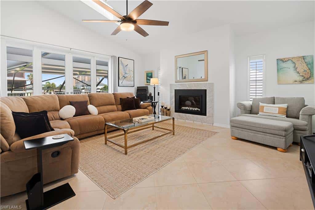 116 Sand Dollar Dr, Fort Myers Beach, photo 10