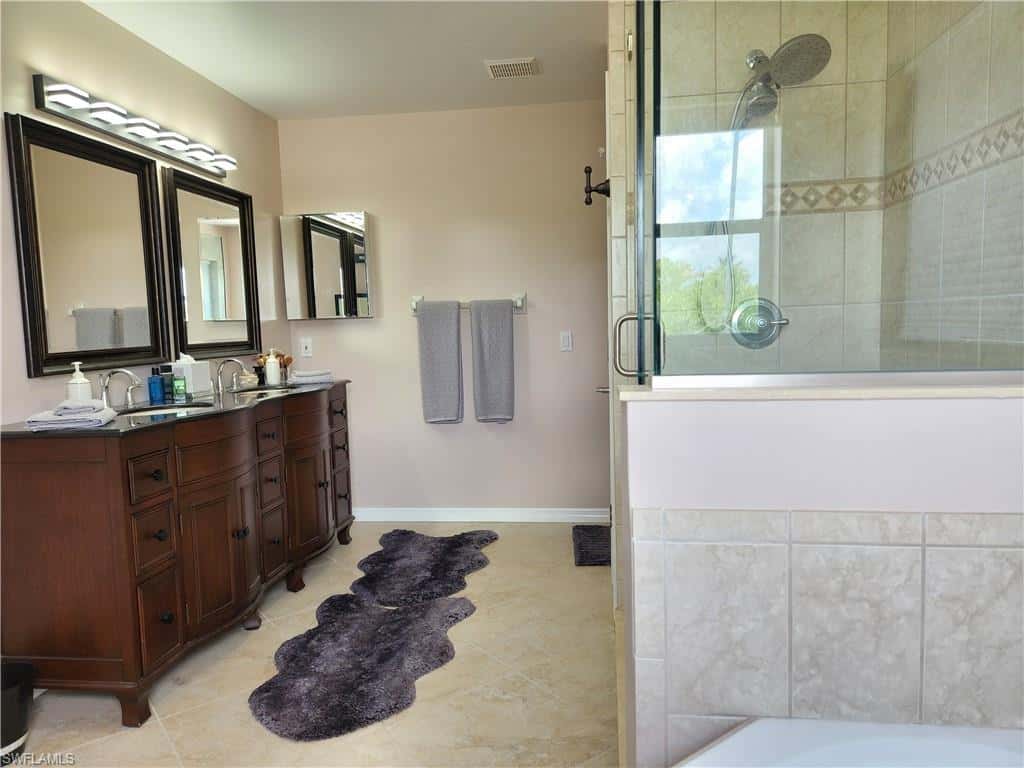 116 Sand Dollar Dr, Fort Myers Beach, photo 15