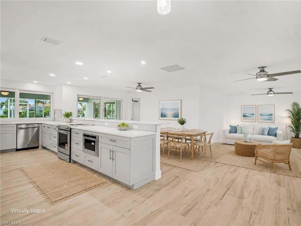 548 Belvedere Ct, Punta Gorda, photo 5
