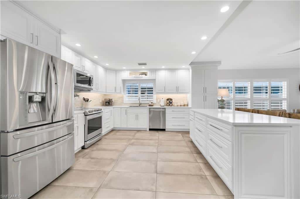 523 107th Ave, Naples, photo 9