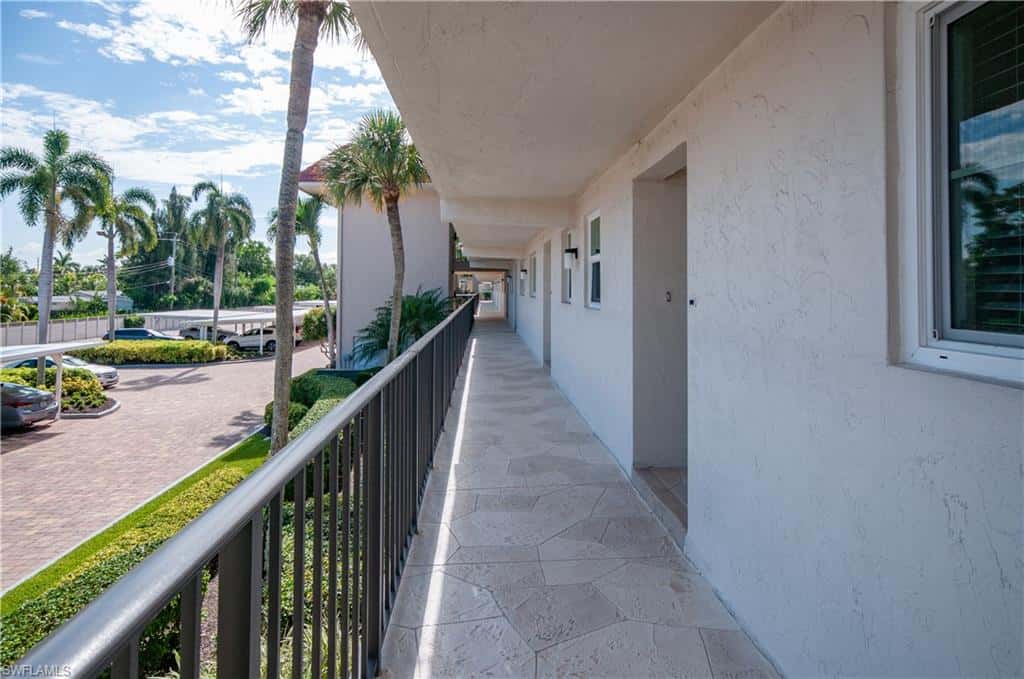 13 High Point Cir #209, Naples, photo 31