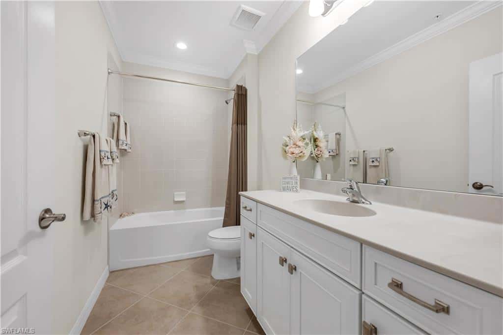 6959 Avalon Cir #1702, Naples, photo 12