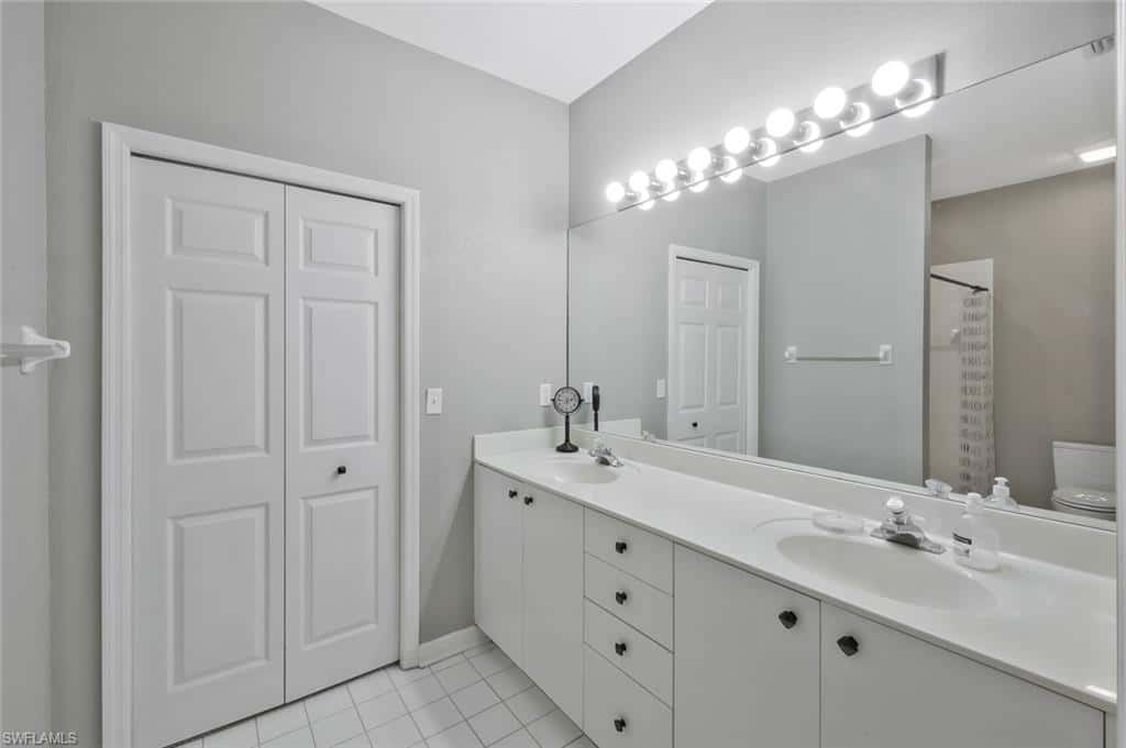 1340 Charleston Square Dr #101, Naples, photo 15