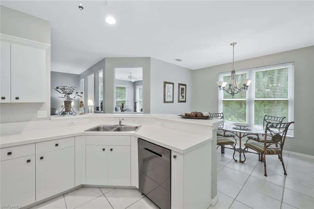 1340 Charleston Square Dr #101, Naples, photo 8