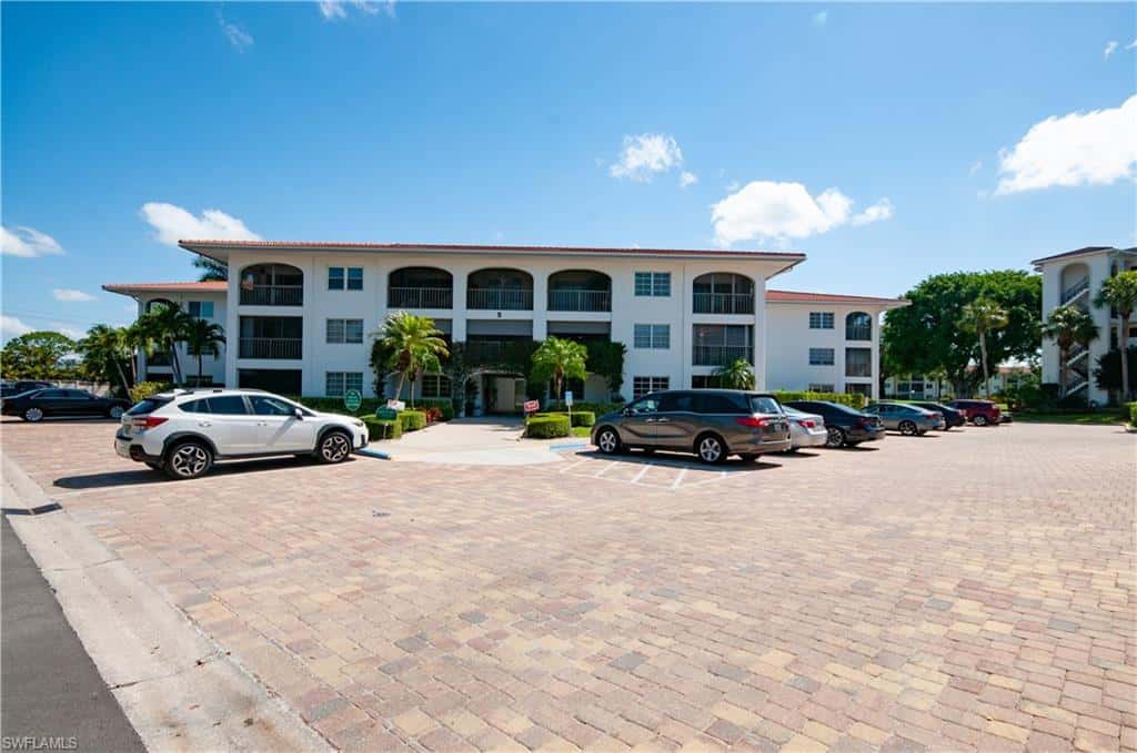 5 High Point Cir #104, Naples, photo 20