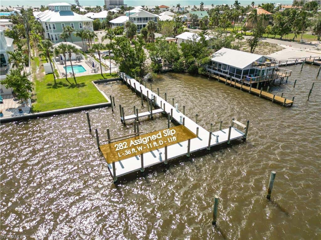 282 Delmar Ave, Fort Myers Beach, photo 4