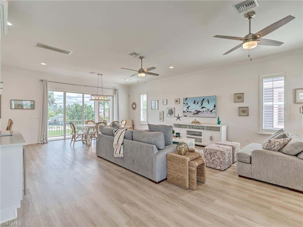 276 Delmar Ave, Fort Myers Beach, photo 5