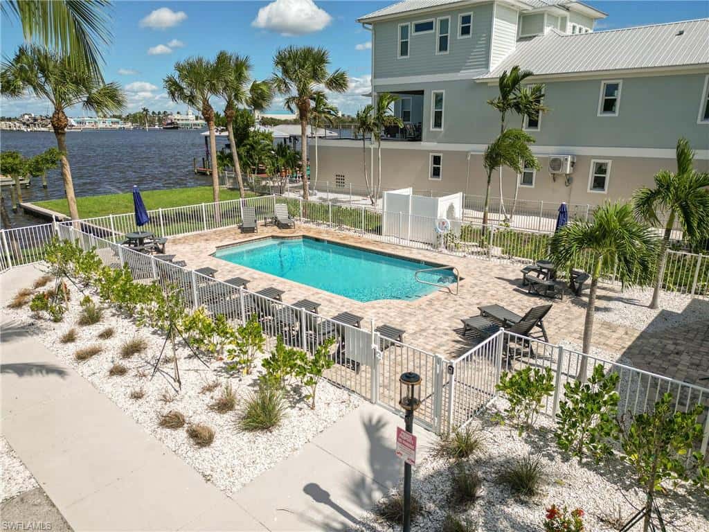 276 Delmar Ave, Fort Myers Beach, photo 39