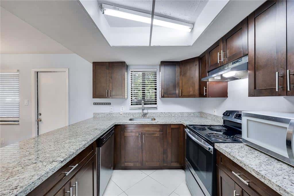 1400 Green Valley Cir #1002, Naples, photo 6