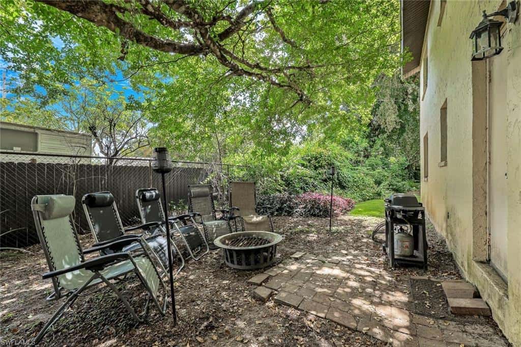 1400 Green Valley Cir #1002, Naples, photo 17