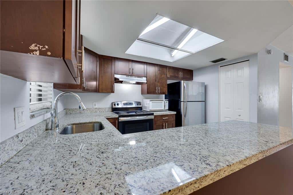 1400 Green Valley Cir #1002, Naples, photo 7