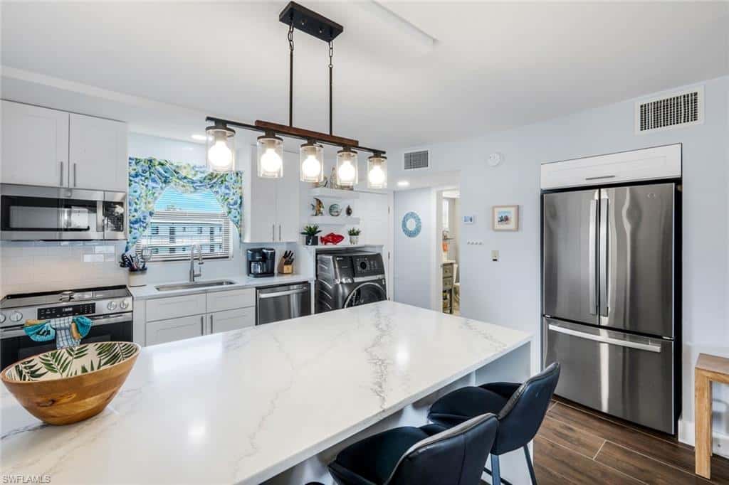1023 Anglers Cv #e505, Marco Island, photo 6