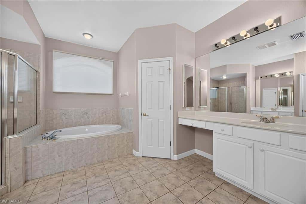13716 Magnolia Lake Ct, Fort Myers, photo 26