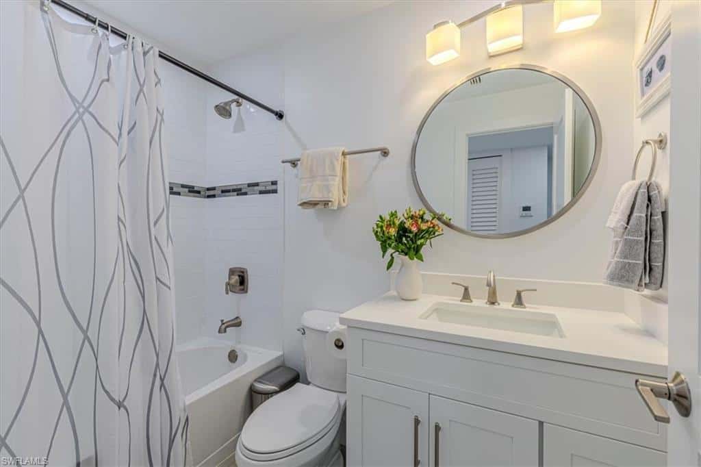 2100 Gulf Shore Blvd #111, Naples, photo 14