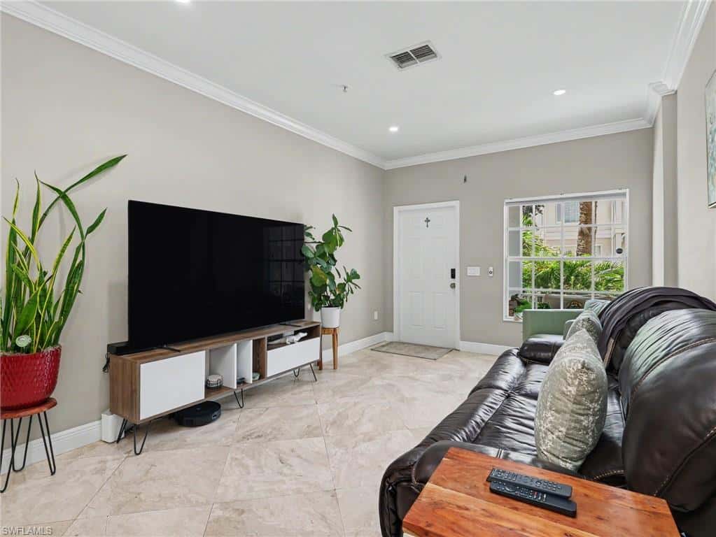 3299 Megan Ln #4, Naples, photo 9