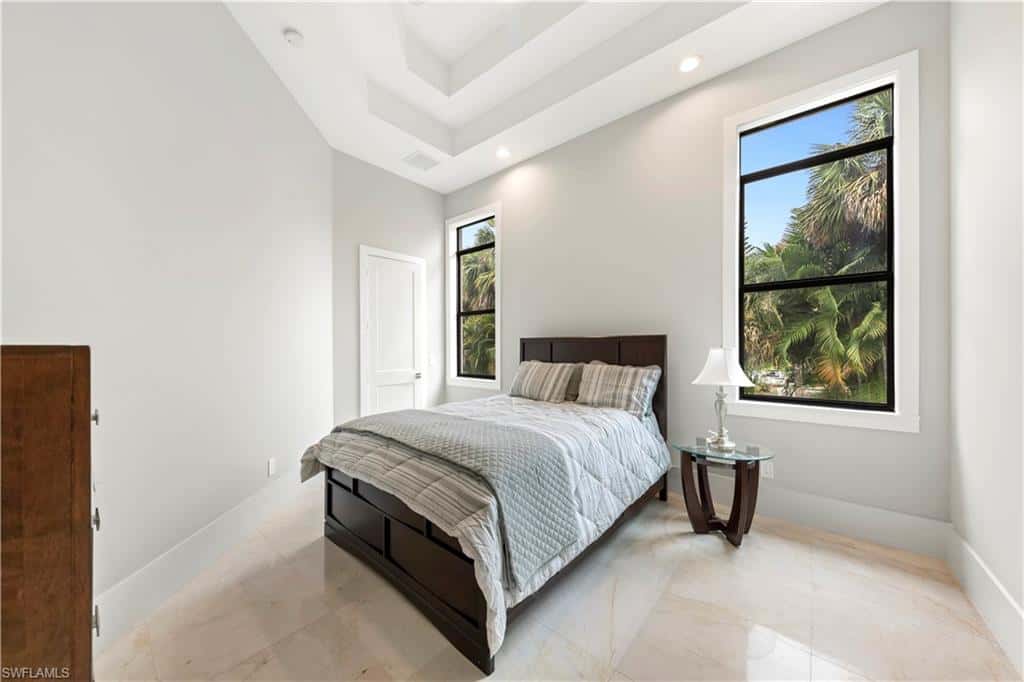 1361 Golden Gate Blvd, Naples, photo 22