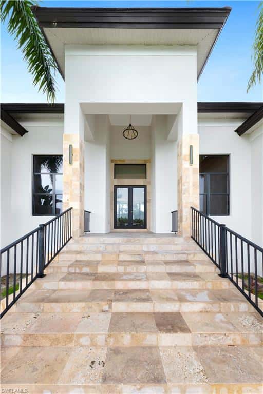 1361 Golden Gate Blvd, Naples, photo 9