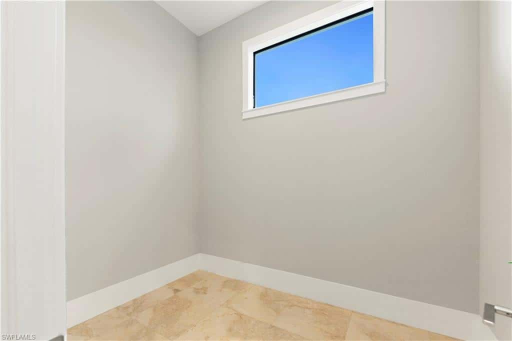 1361 Golden Gate Blvd, Naples, photo 33