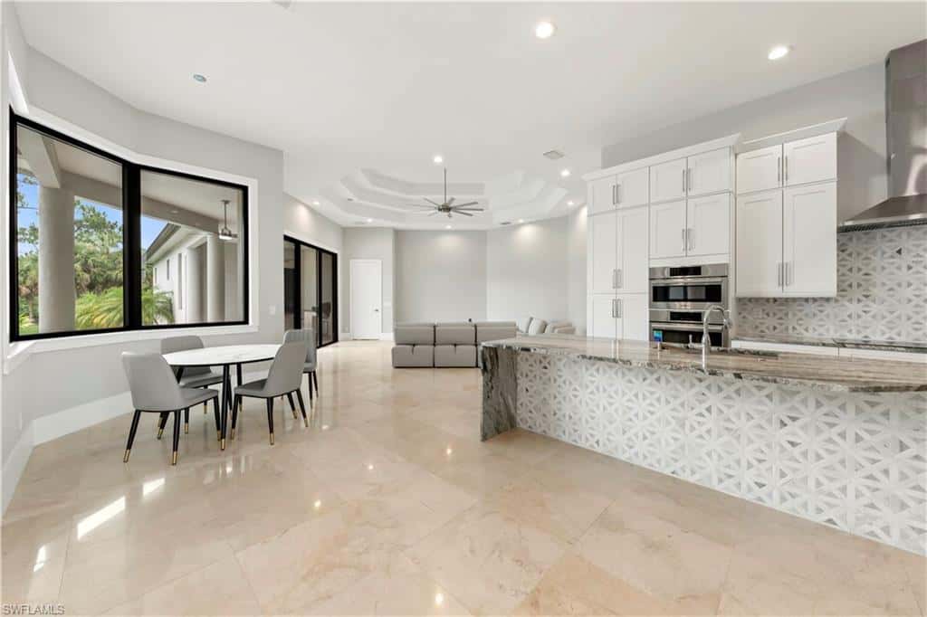 1361 Golden Gate Blvd, Naples, photo 14