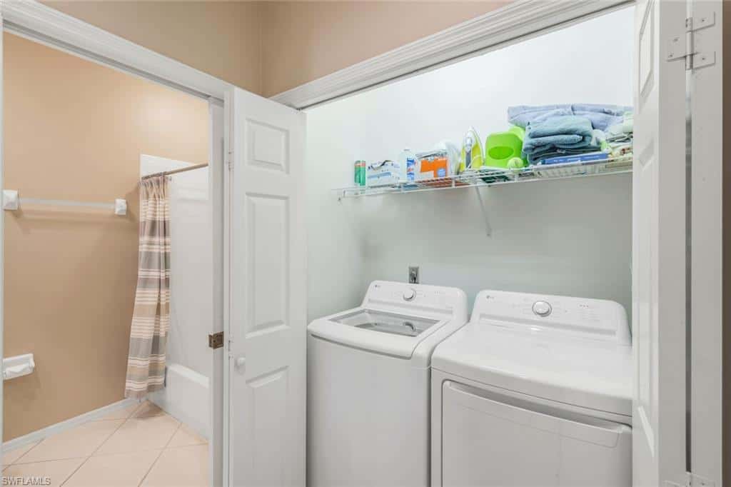 8247 Parkstone Pl #205, Naples, photo 21
