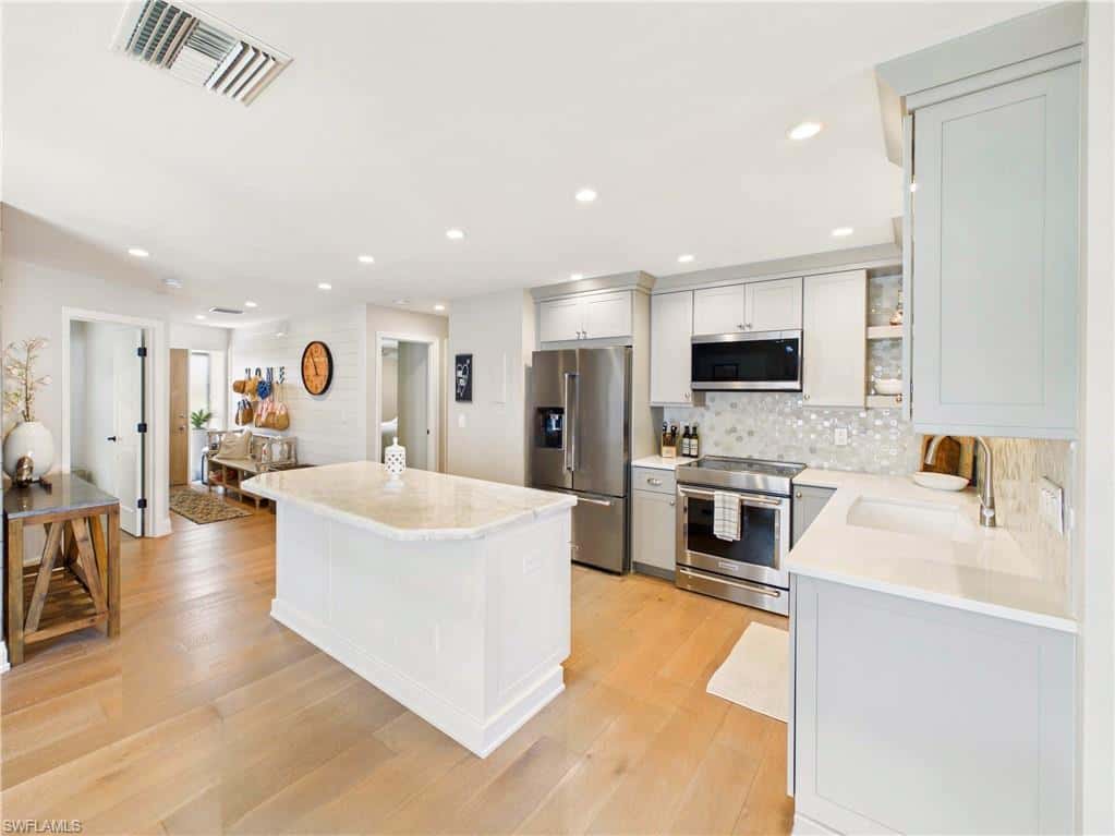 1051 Swallow Ave #208, Marco Island, photo 4