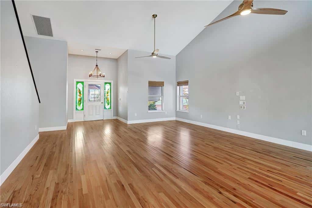 86 Dolphin Cir, Naples, photo 6