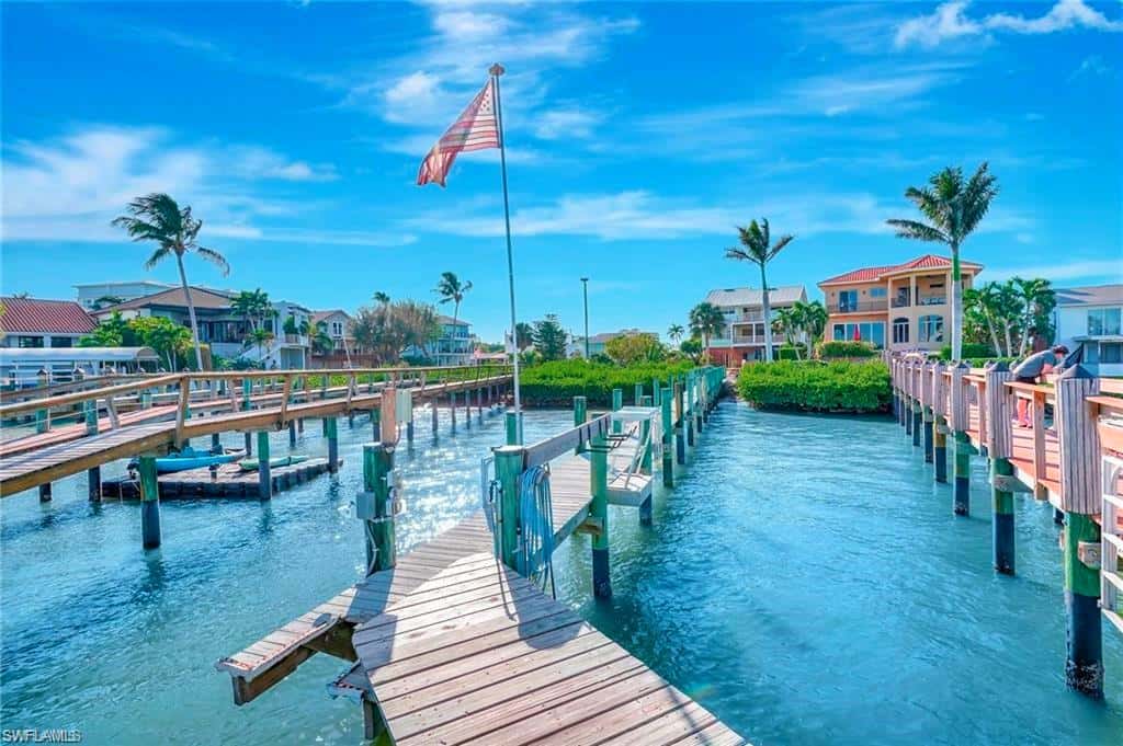 86 Dolphin Cir, Naples, photo 36