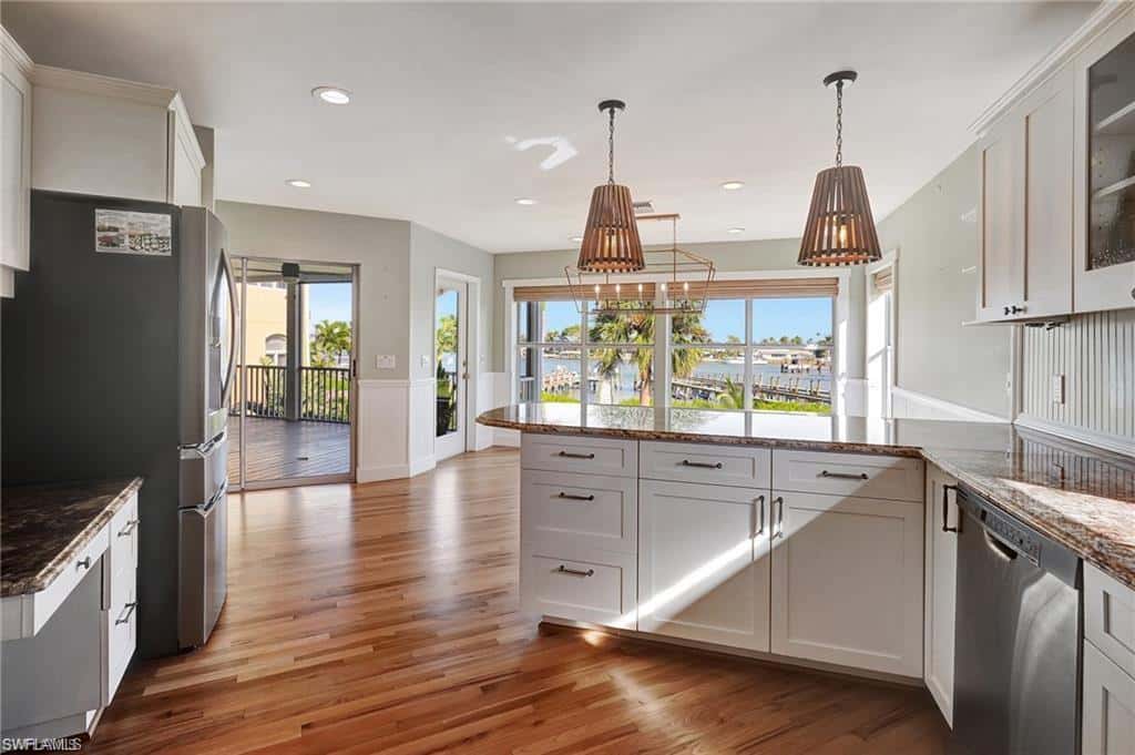 86 Dolphin Cir, Naples, photo 9