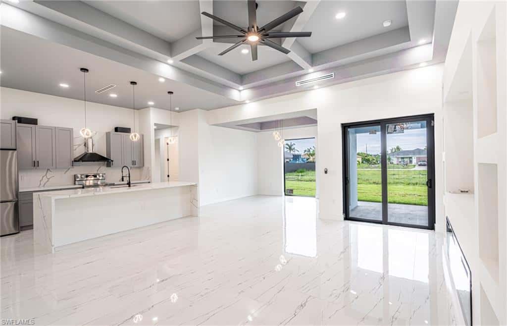 111 6th St, Cape Coral, photo 7