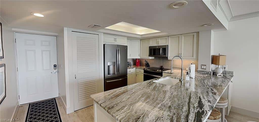 17170 Harbour Point Dr #234, Fort Myers, photo 5