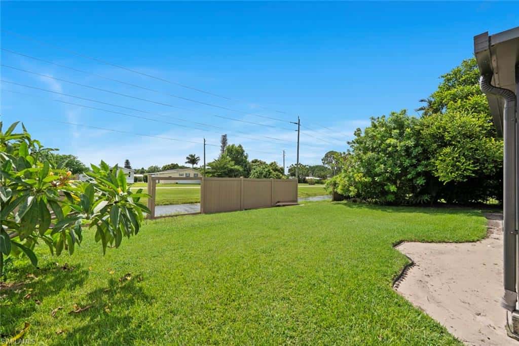 3628 Kent Dr, Naples, photo 32