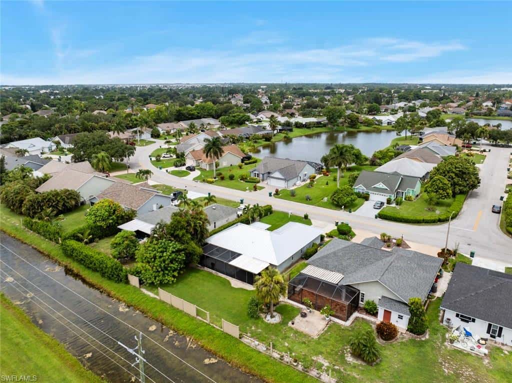 3628 Kent Dr, Naples, photo 37