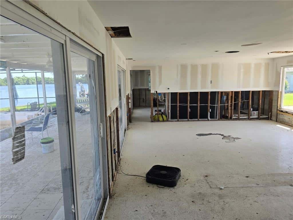 4919 Riverside Dr, Fort Myers, photo 6
