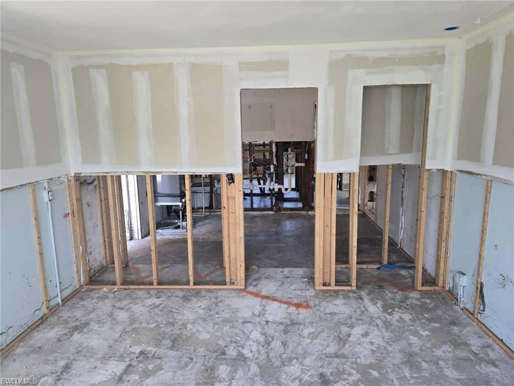 4919 Riverside Dr, Fort Myers, photo 8