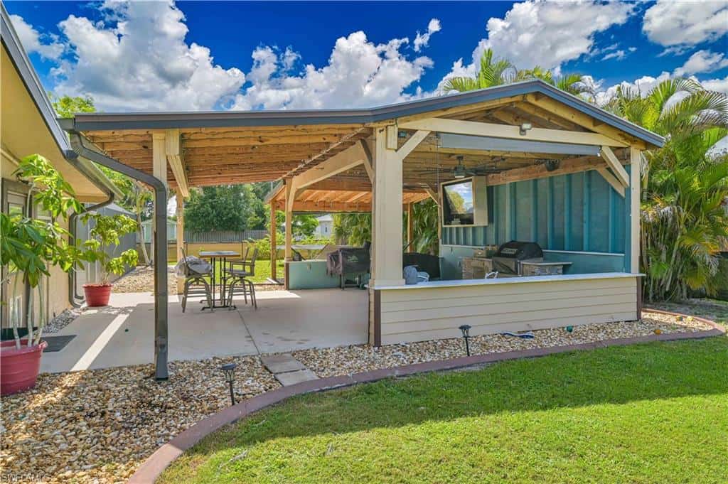 427 Stockton St, North Fort Myers, photo 12