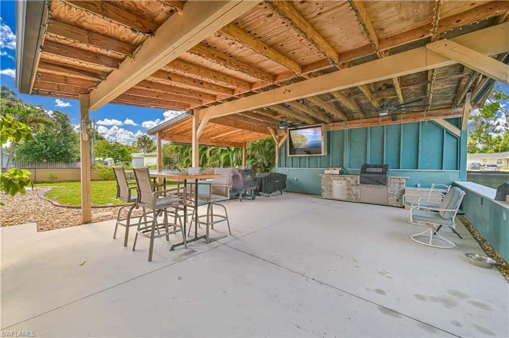 427 Stockton St, North Fort Myers, photo 9
